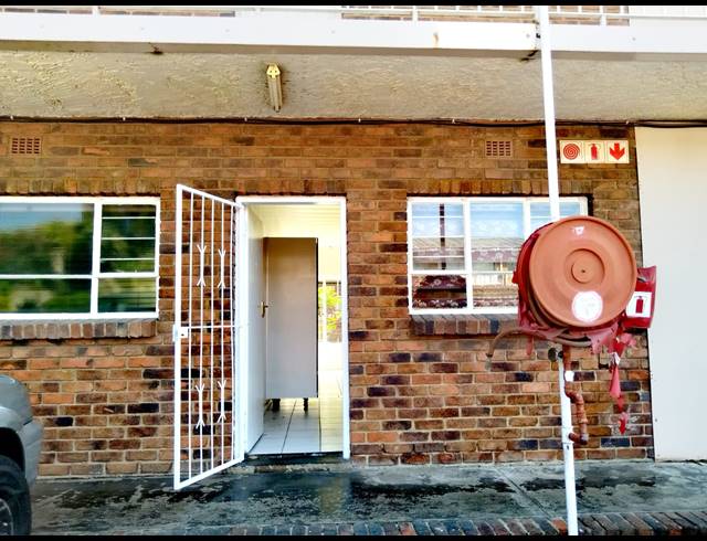 2 BEDROOM FLAT FOR SALE IN EDLEEN